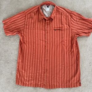 The North Face short sleevee shirt